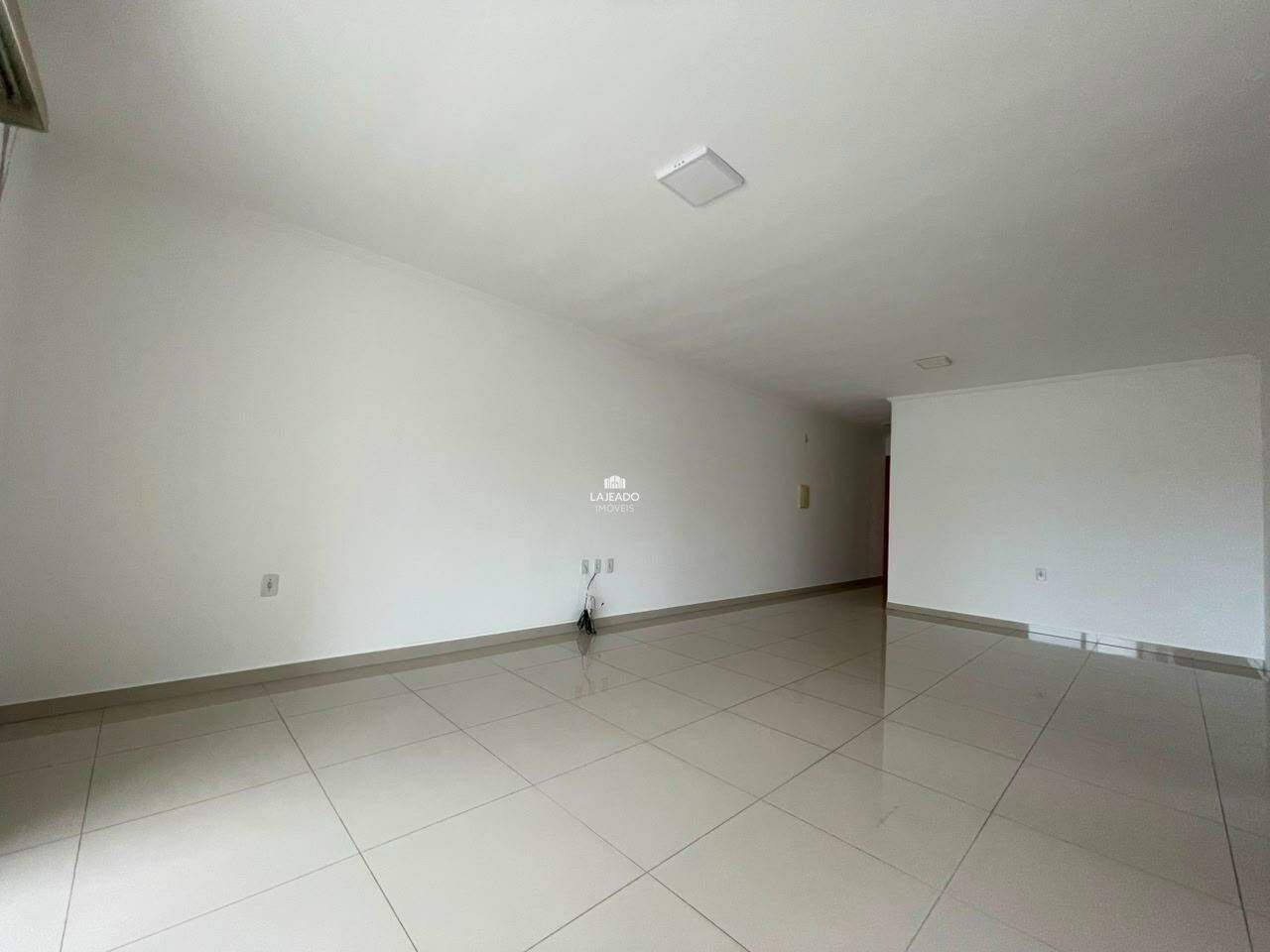 Apartamento para aluguel no São Cristóvão: 