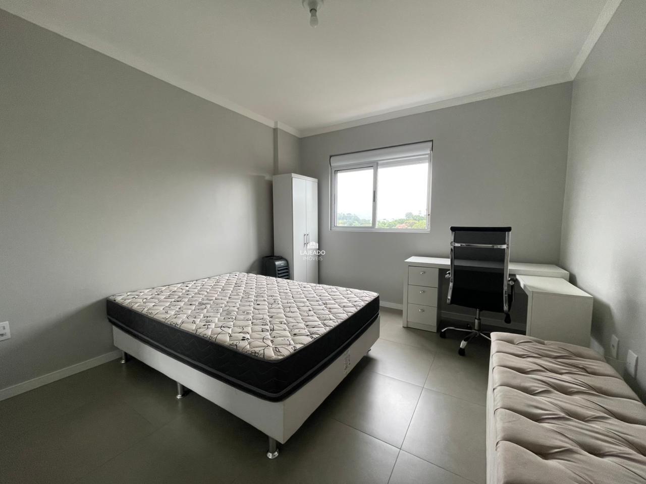 Apartamento para aluguel no São Cristóvão: 