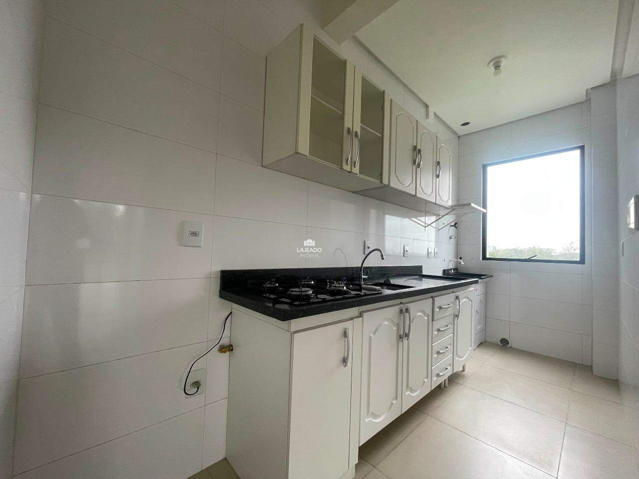 Apartamento para aluguel no Florestal: 