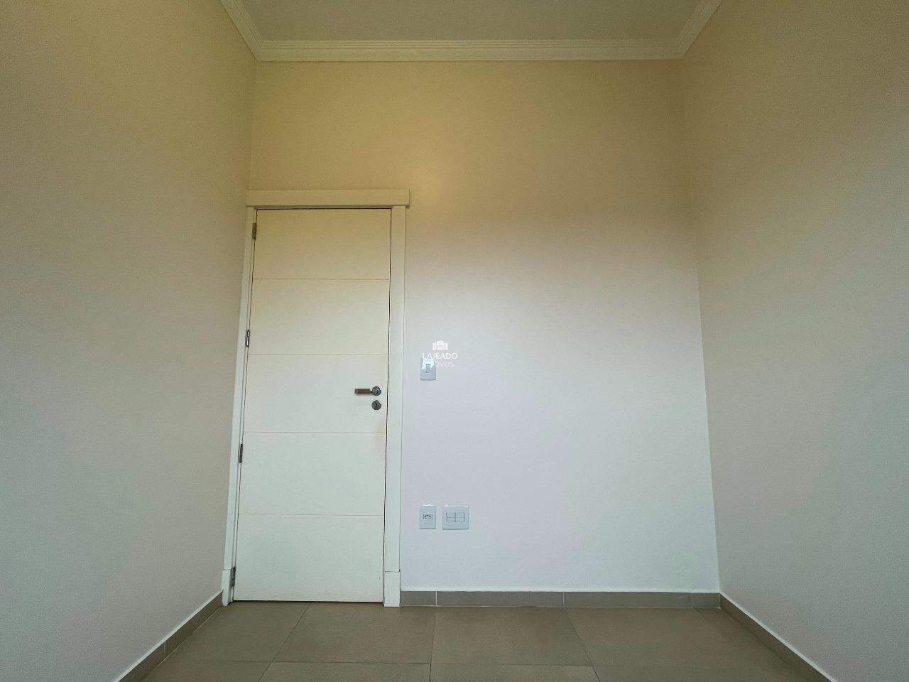 Apartamento para aluguel no Florestal: 