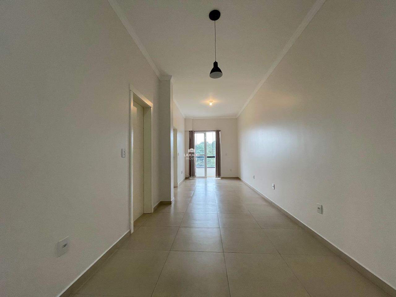 Apartamento para aluguel no Florestal: 