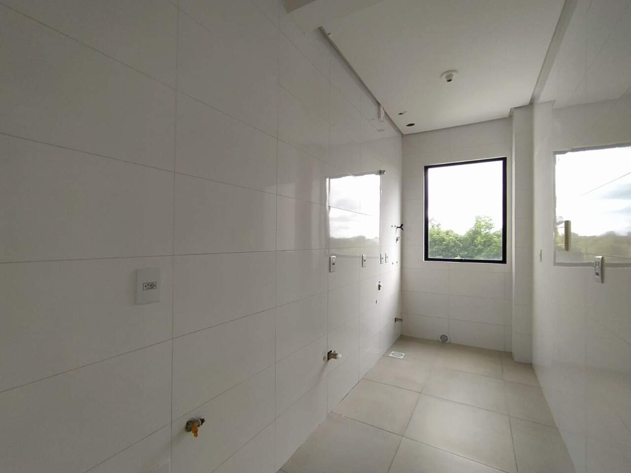 Apartamento para aluguel no Florestal: 