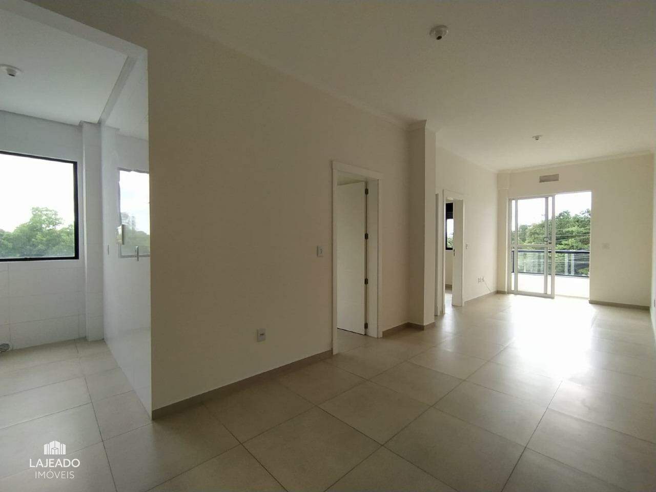 Apartamento para alugar com 2 quartos, 56m² - Foto 2