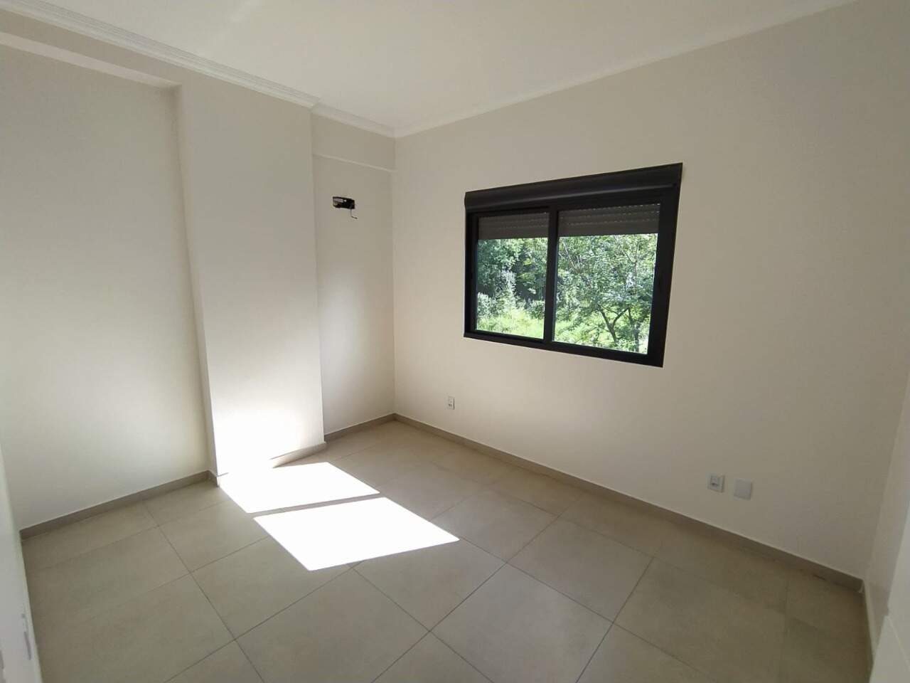 Apartamento para aluguel no Florestal: 