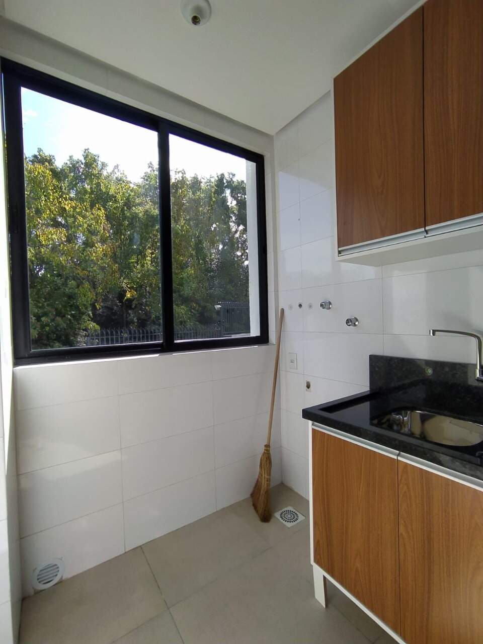 Apartamento para aluguel no Florestal: 