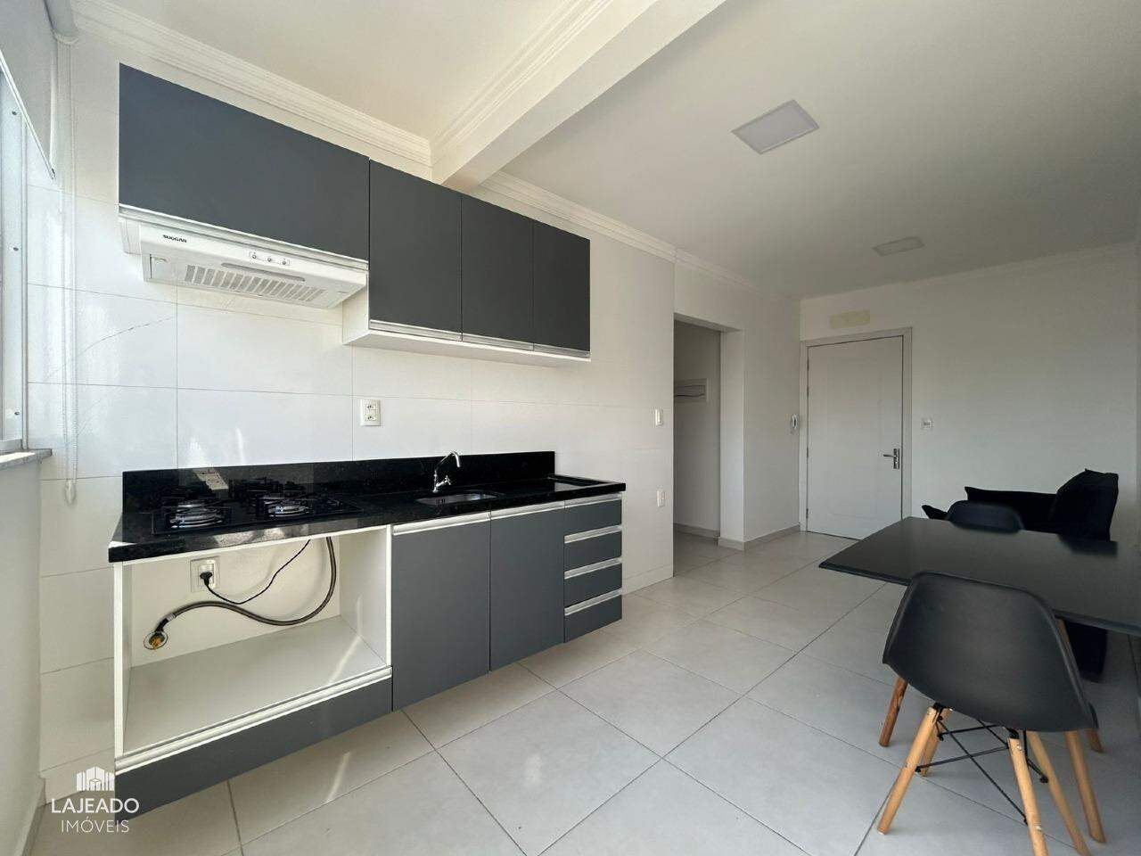 Apartamento para alugar com 1 quarto, 49m² - Foto 4