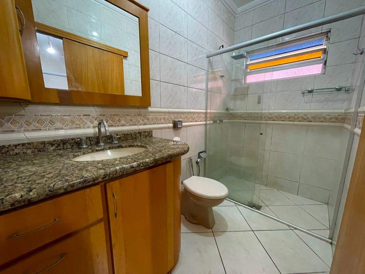 Casa, 3 quartos, 270 m² - Foto 11