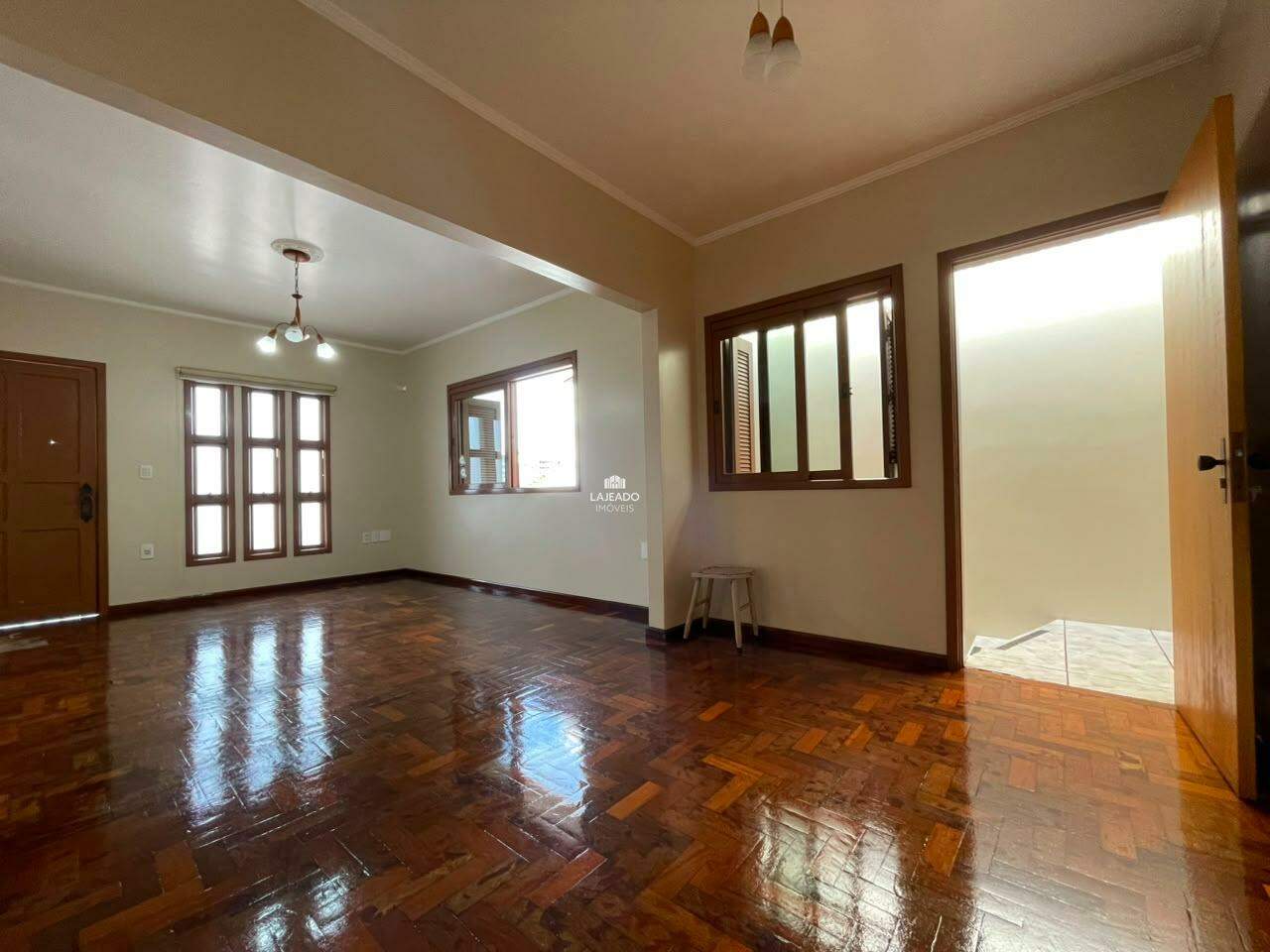 Casa, 3 quartos, 270 m² - Foto 6