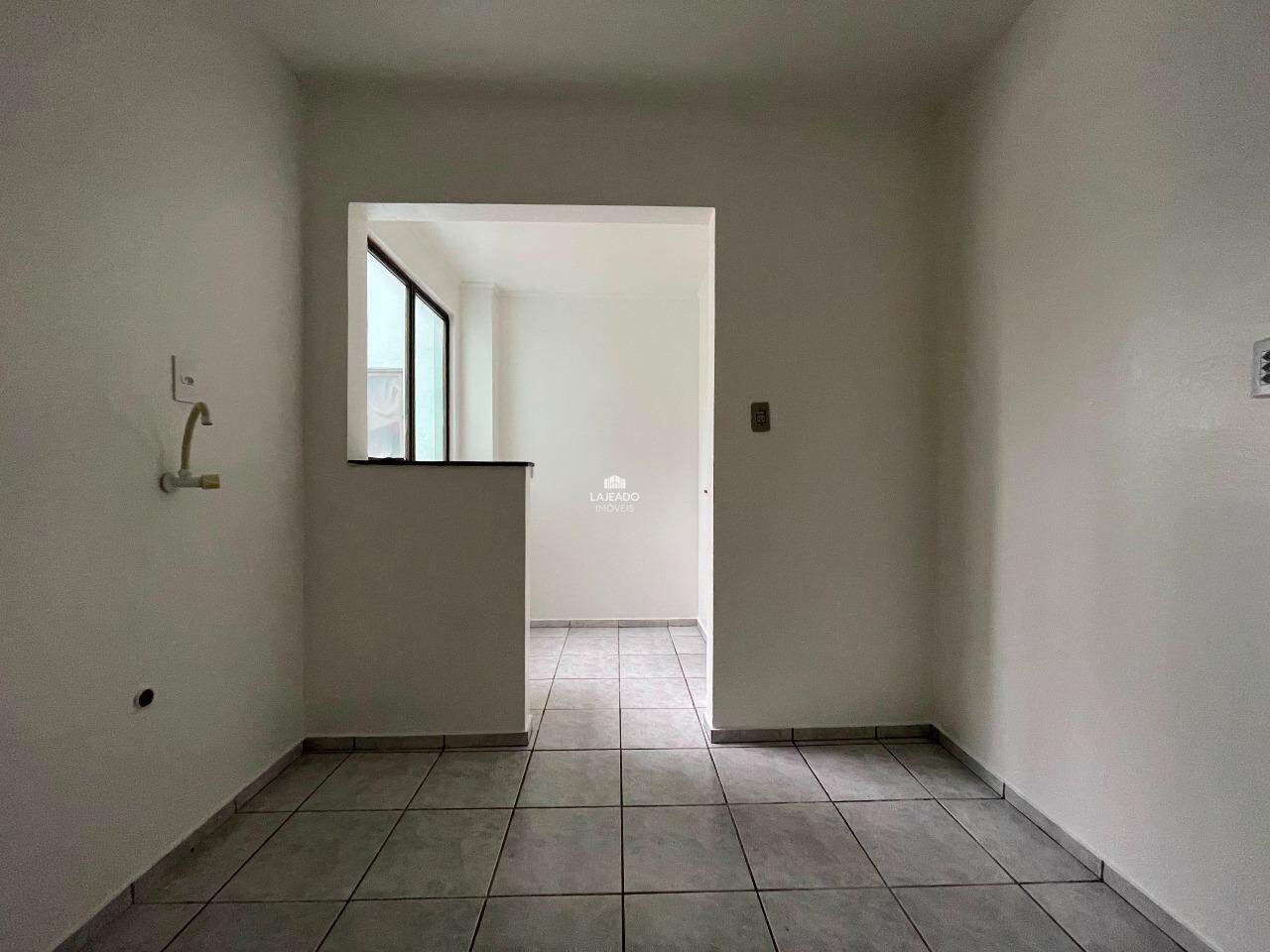 Apartamento para aluguel no Americano: 