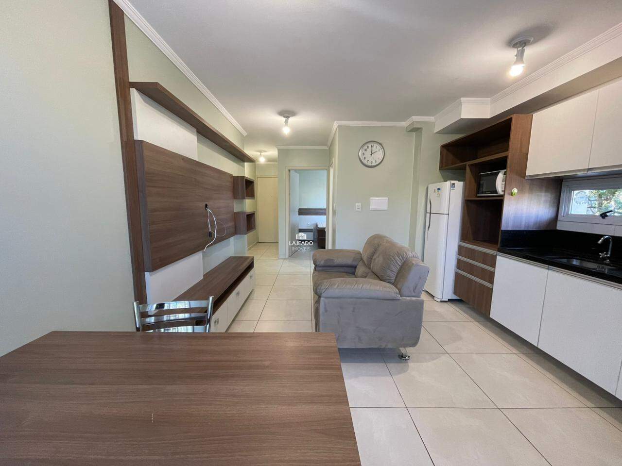 Apartamento para aluguel no Universitário: 