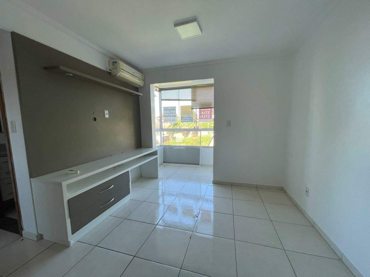Apartamento para aluguel no São Cristóvão: 