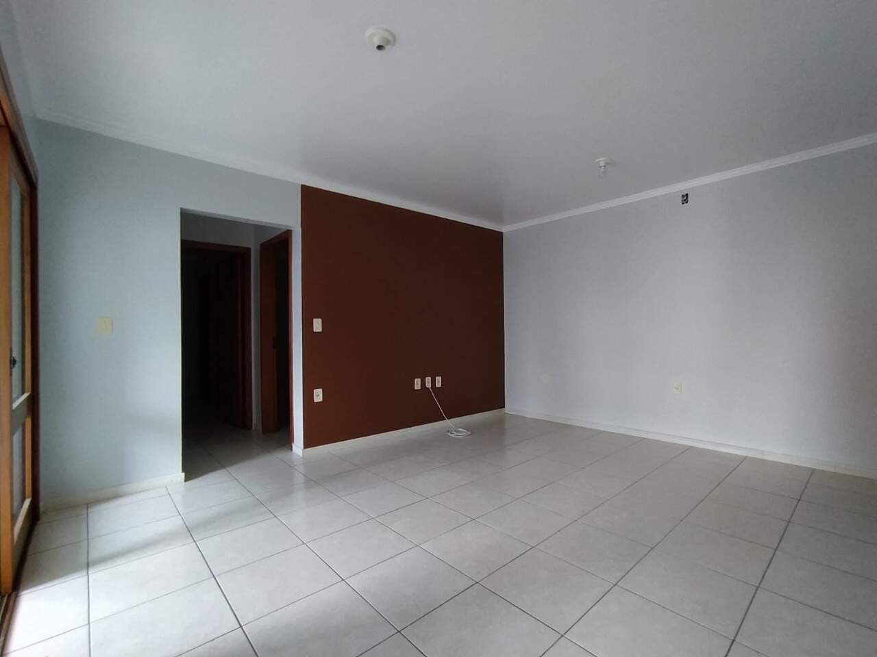 Apartamento para aluguel no Florestal: 