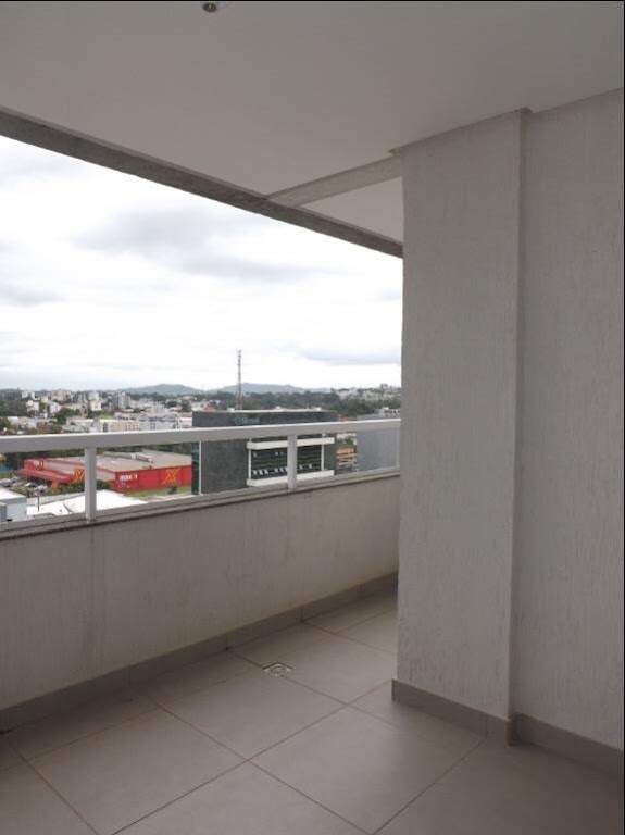 Apartamento para alugar com 2 quartos, 77m² - Foto 3