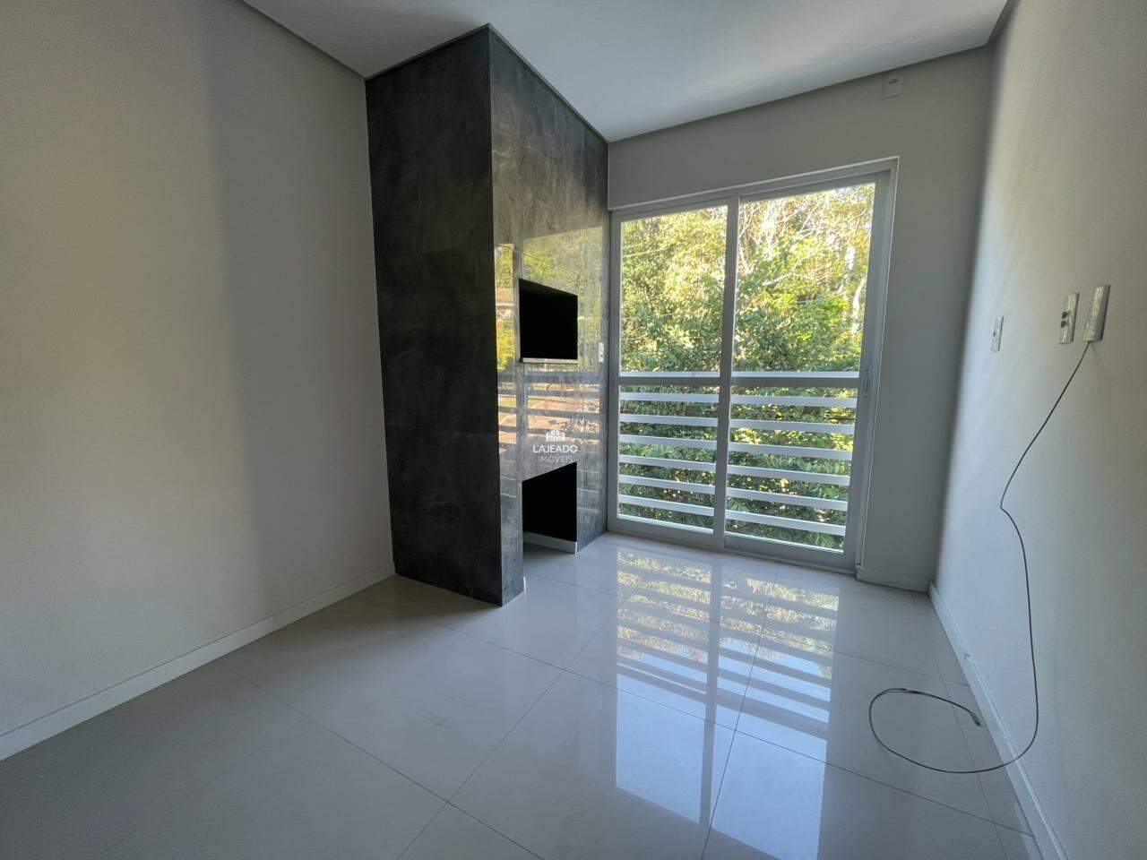 Apartamento para aluguel no Carneiros: 