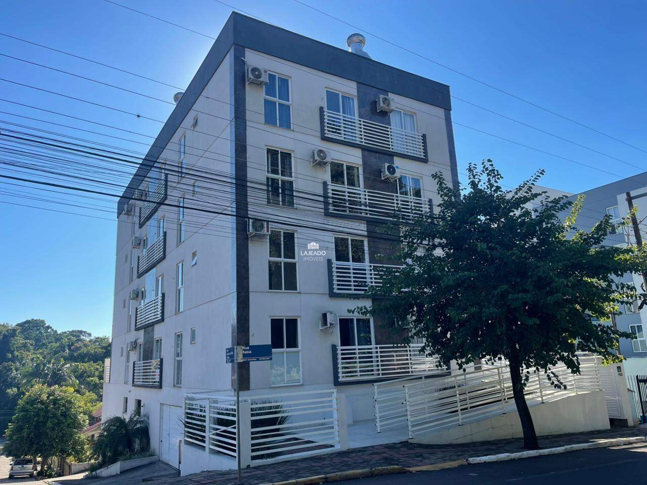 Apartamento para aluguel no Carneiros: 