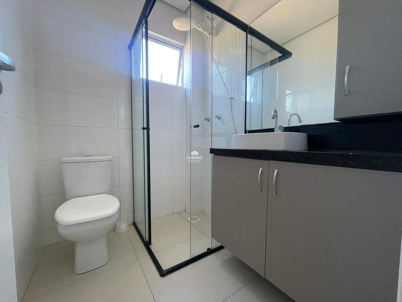 Apartamento para aluguel no Carneiros: 