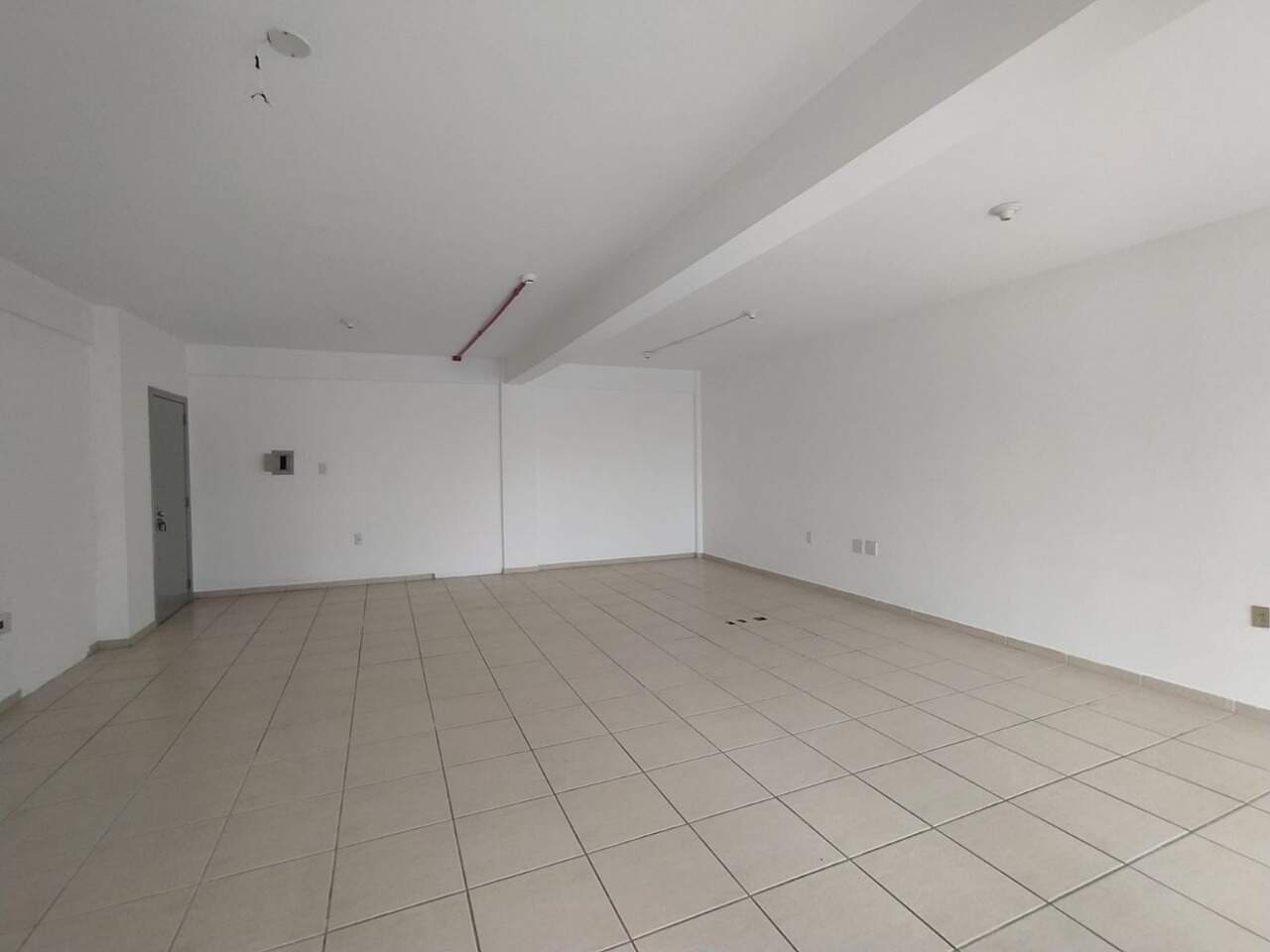 Conjunto Comercial-Sala para alugar, 66m² - Foto 2