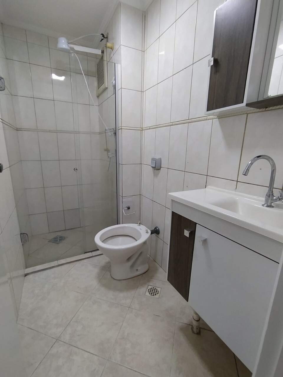 Apartamento para aluguel no Florestal: 