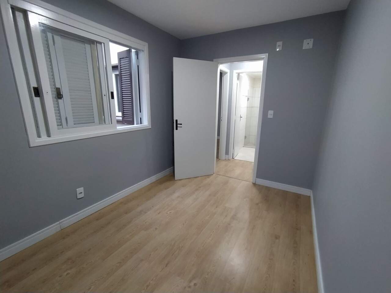 Apartamento para aluguel no Florestal: 