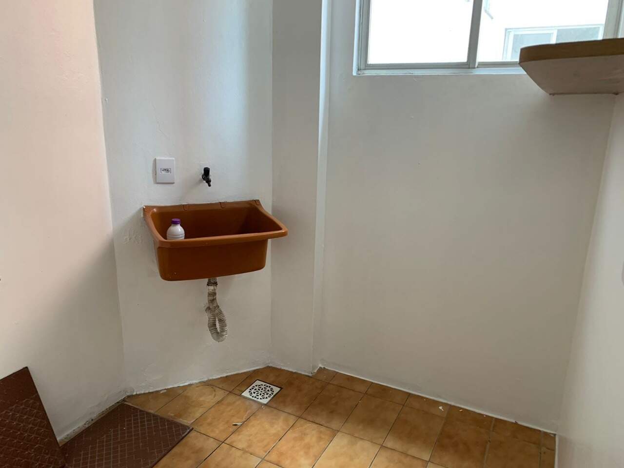 Apartamento para aluguel no Moinhos: 
