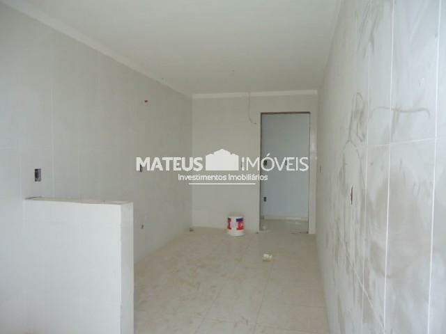 Apartamento à venda com 2 quartos, 79m² - Foto 3