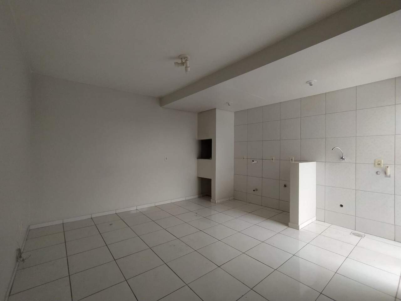 Apartamento para aluguel no Moinhos: 