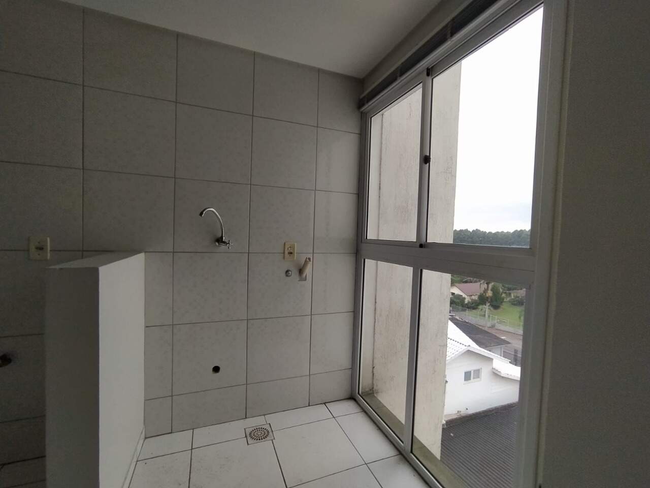 Apartamento para aluguel no Moinhos: 