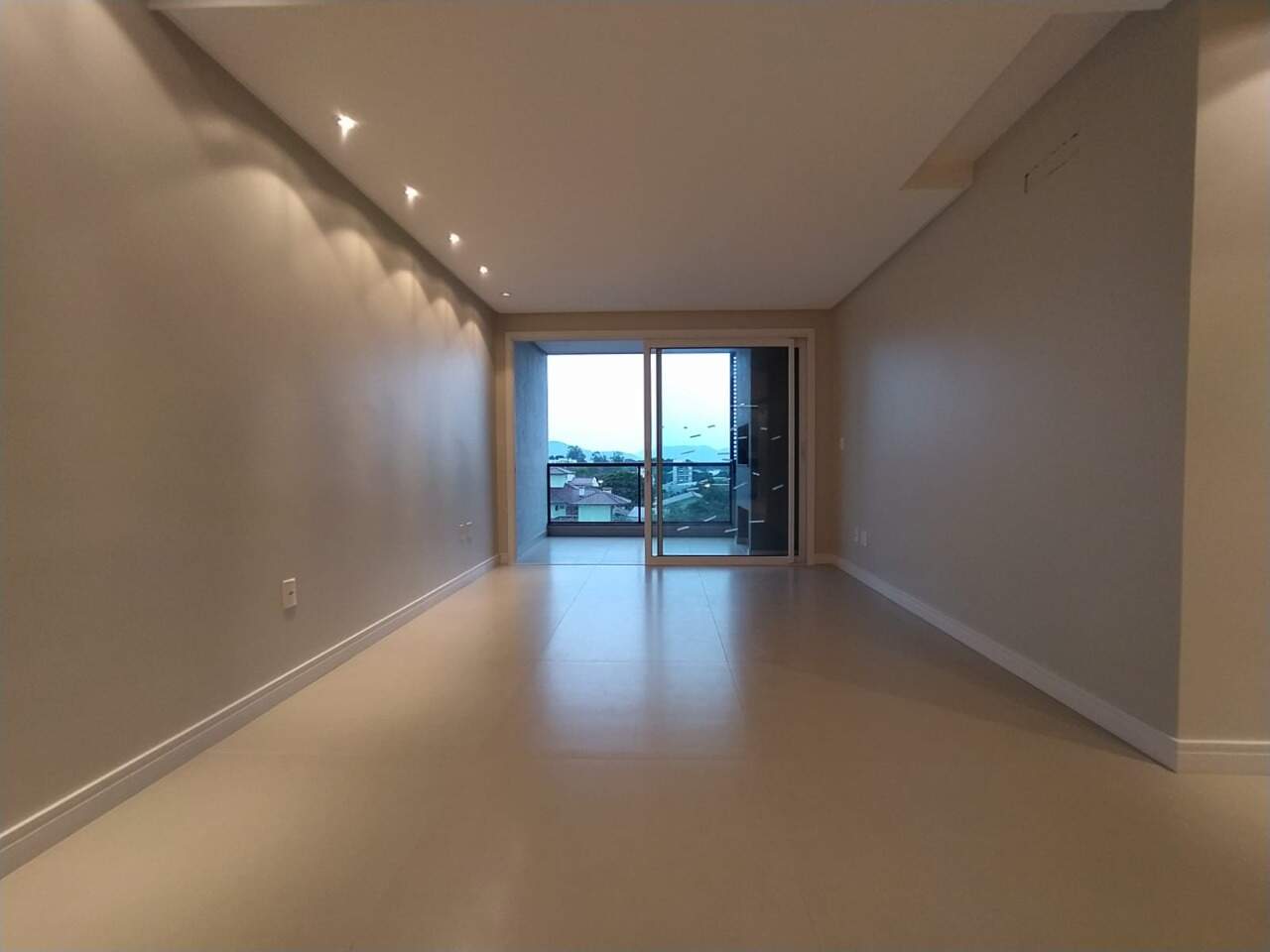 Apartamento para aluguel no São Cristóvão: 