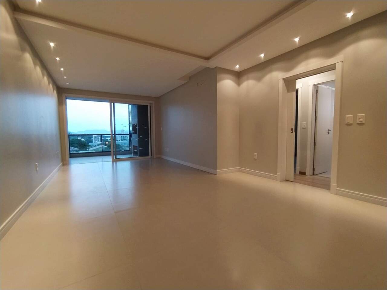 Apartamento para aluguel no São Cristóvão: 
