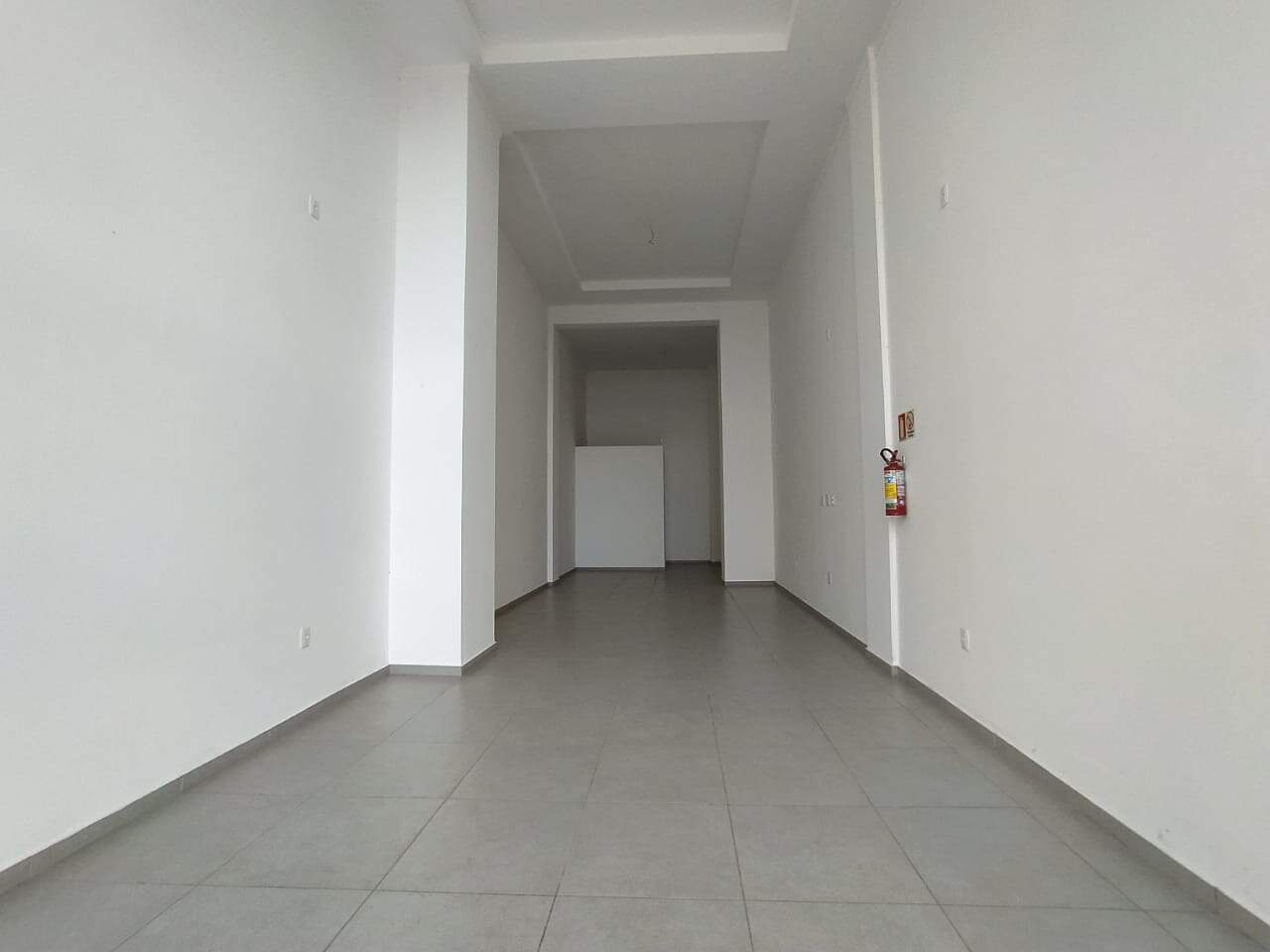 Loja-Salão para alugar, 85m² - Foto 2