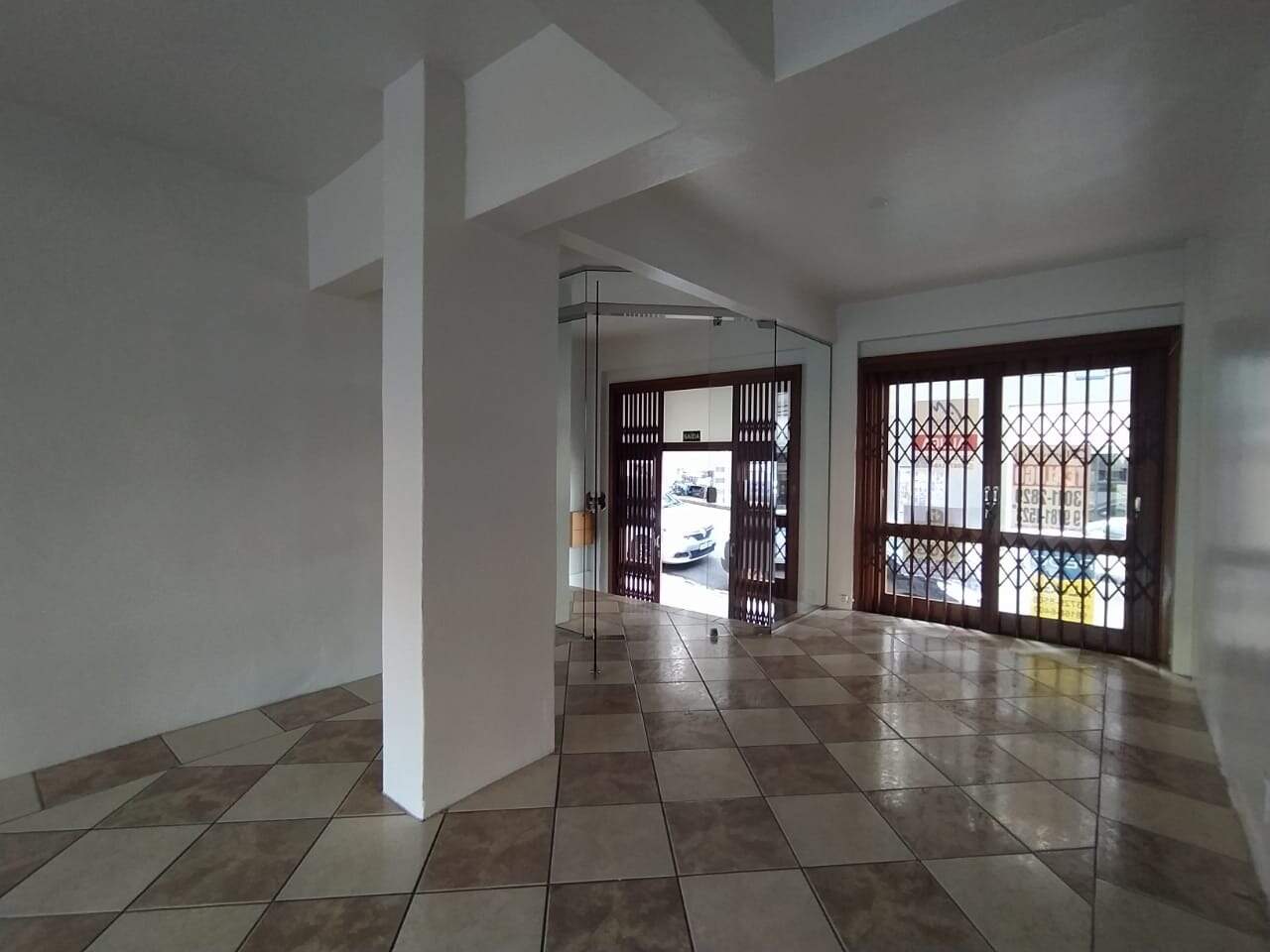 Loja-Salão para alugar, 249m² - Foto 3