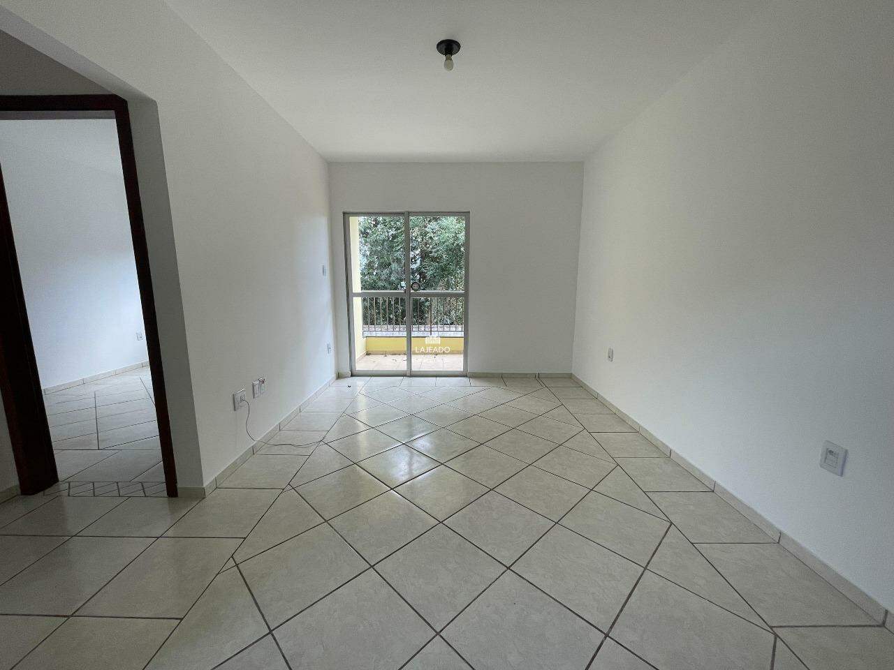 Apartamento para aluguel no São Cristóvão: 