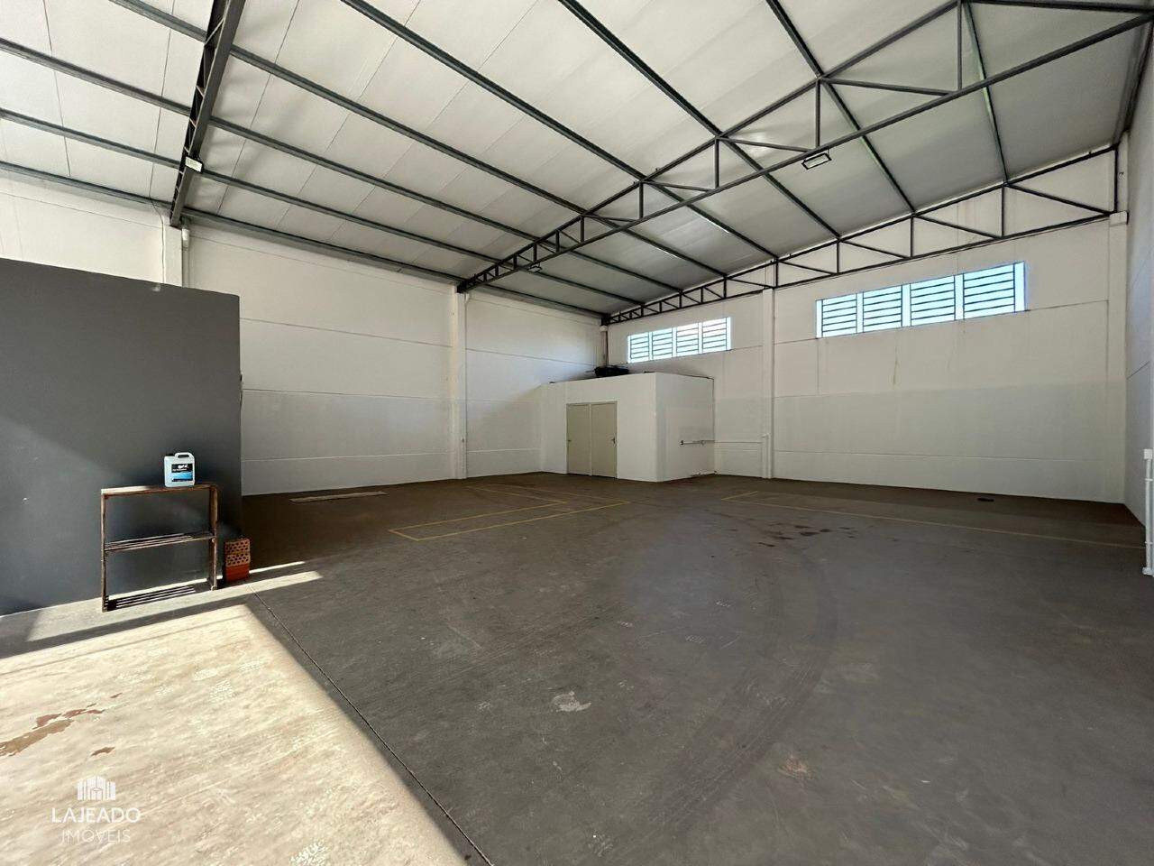 Loja-Salão para alugar, 250m² - Foto 3