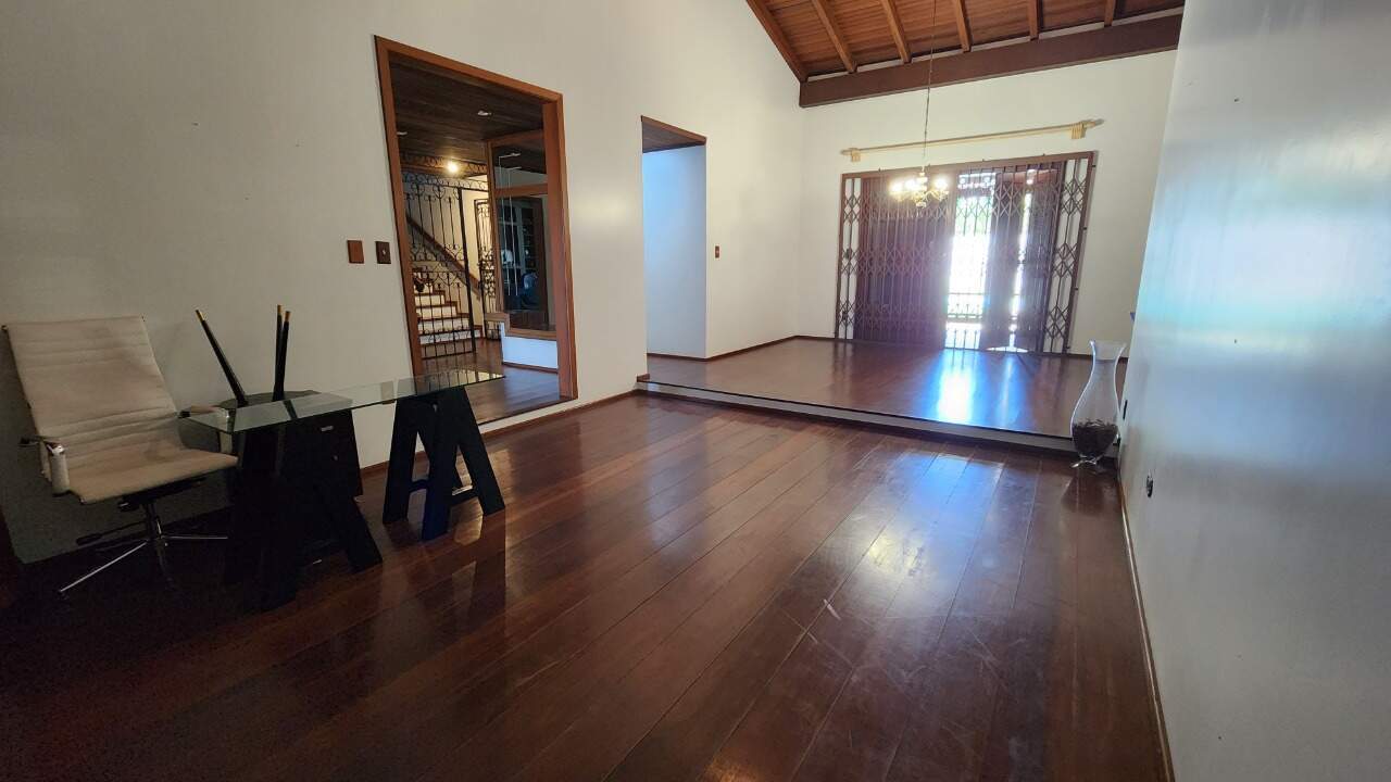 Casa para alugar com 4 quartos, 415m² - Foto 6