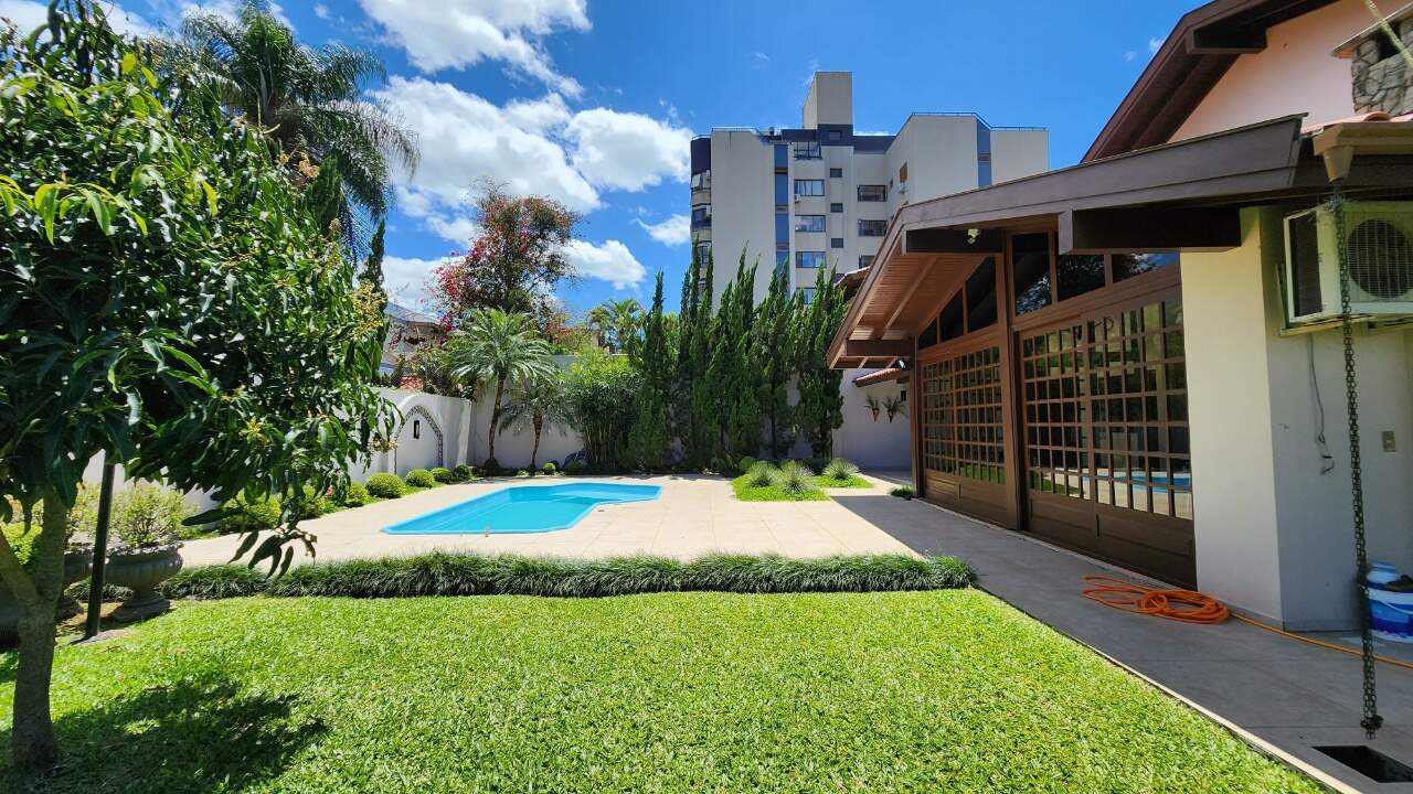 Casa para alugar com 4 quartos, 415m² - Foto 34