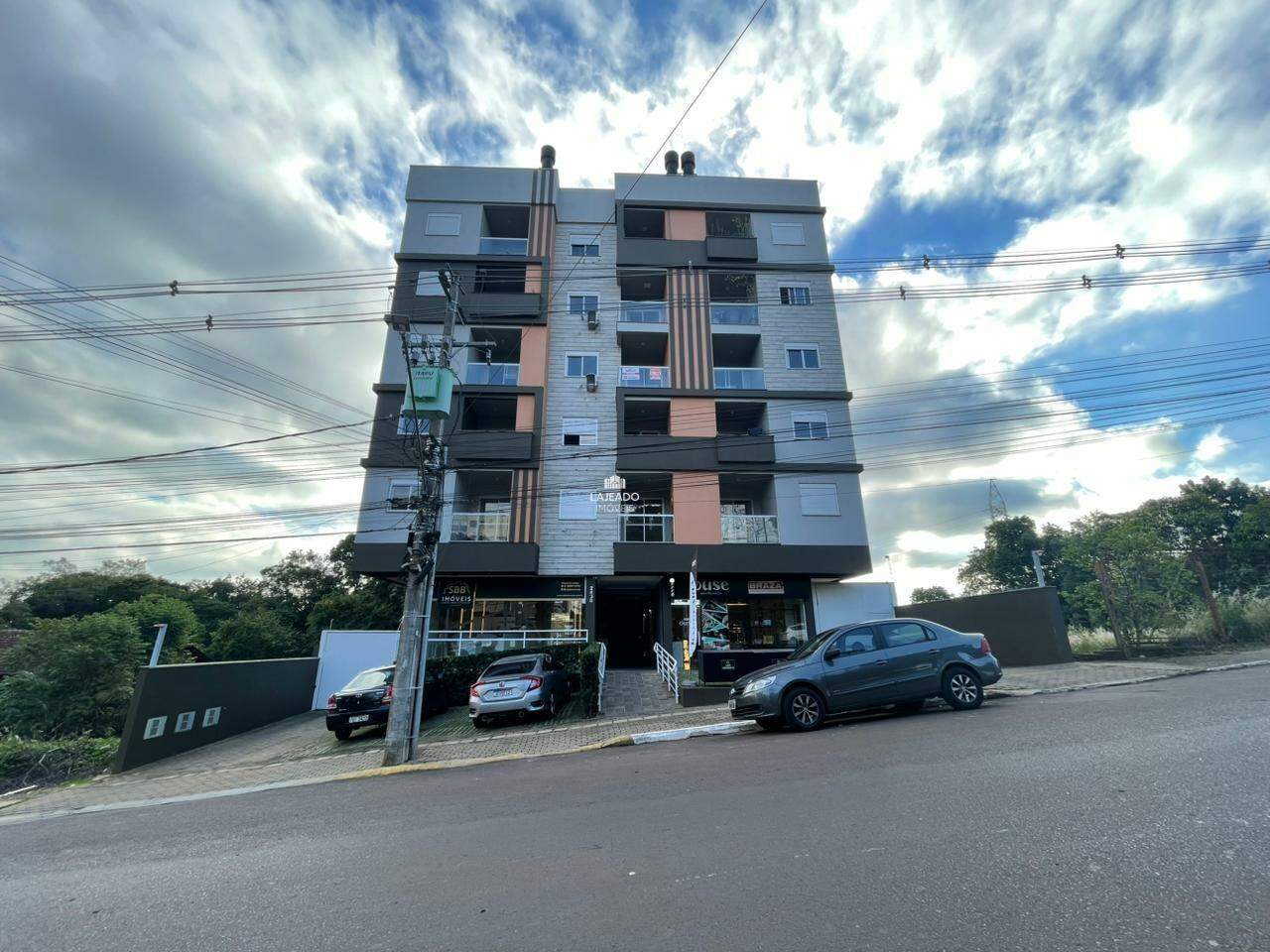 Apartamento, 2 quartos, 60 m² - Foto 1