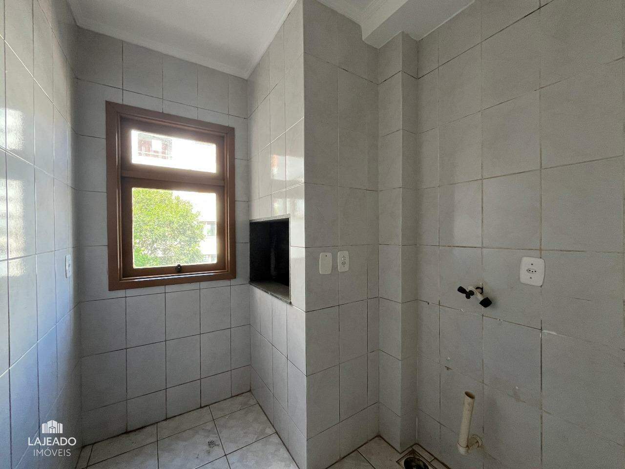 Apartamento para alugar com 1 quarto, 50m² - Foto 6