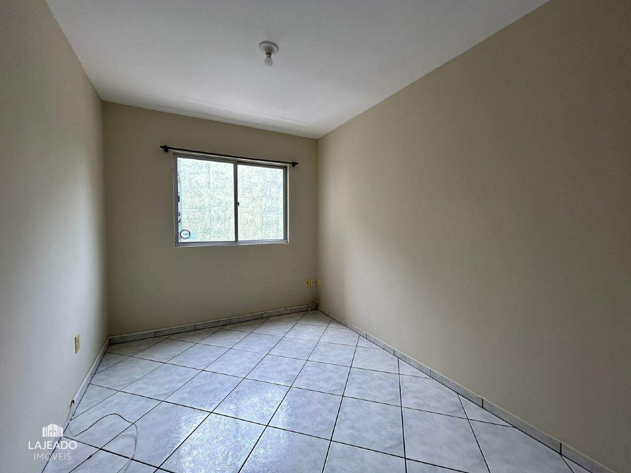 Apartamento para alugar com 1 quarto, 39m² - Foto 3