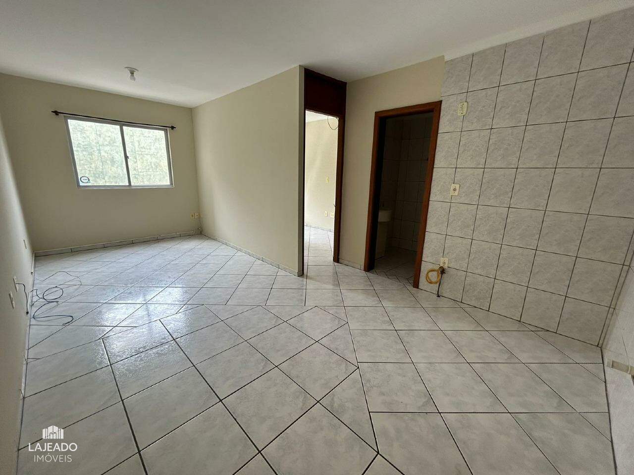 Apartamento para alugar com 1 quarto, 39m² - Foto 2