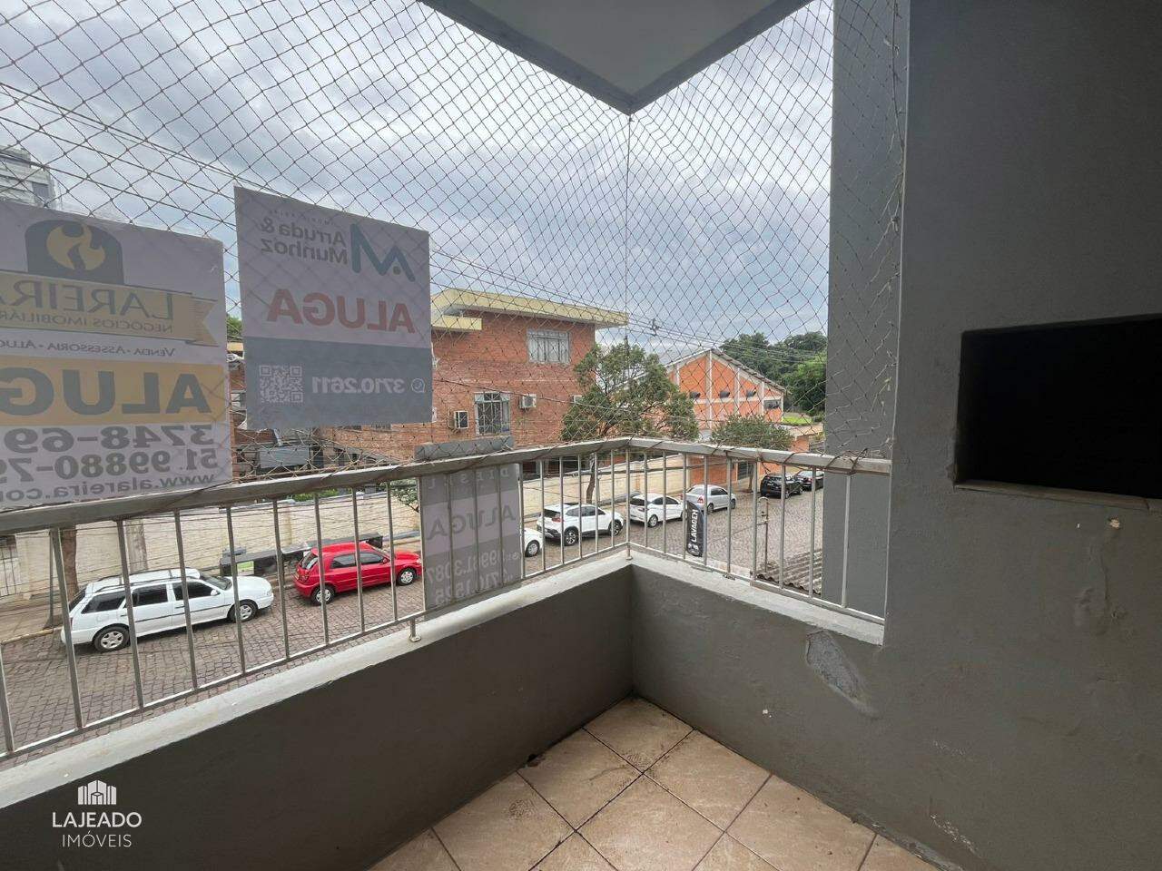 Apartamento para alugar com 2 quartos, 70m² - Foto 11