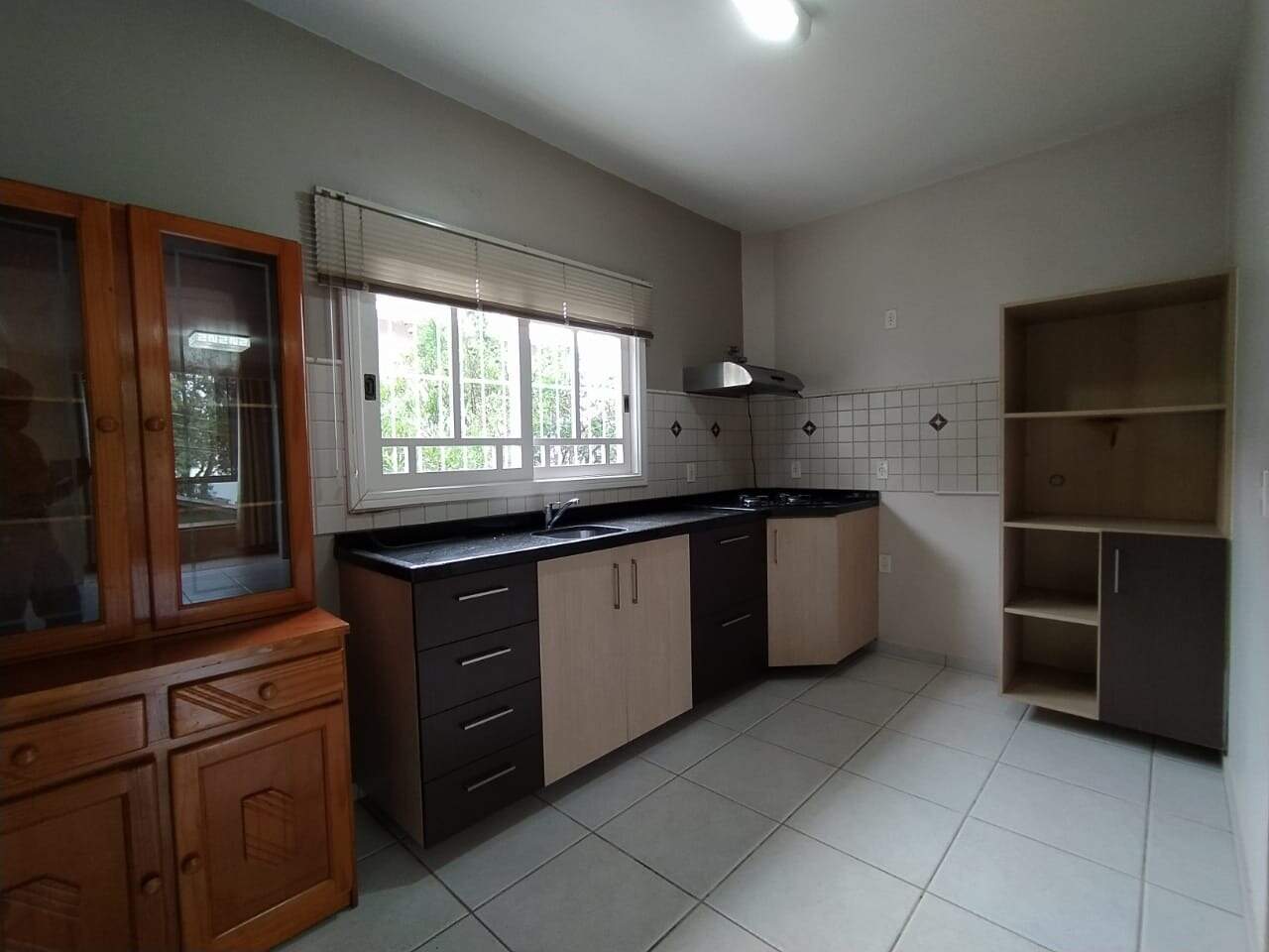 Sobrado para alugar com 2 quartos, 96m² - Foto 3