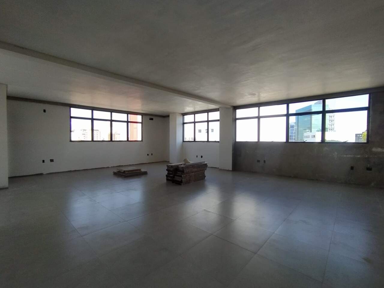 Conjunto Comercial-Sala para alugar, 81m² - Foto 2