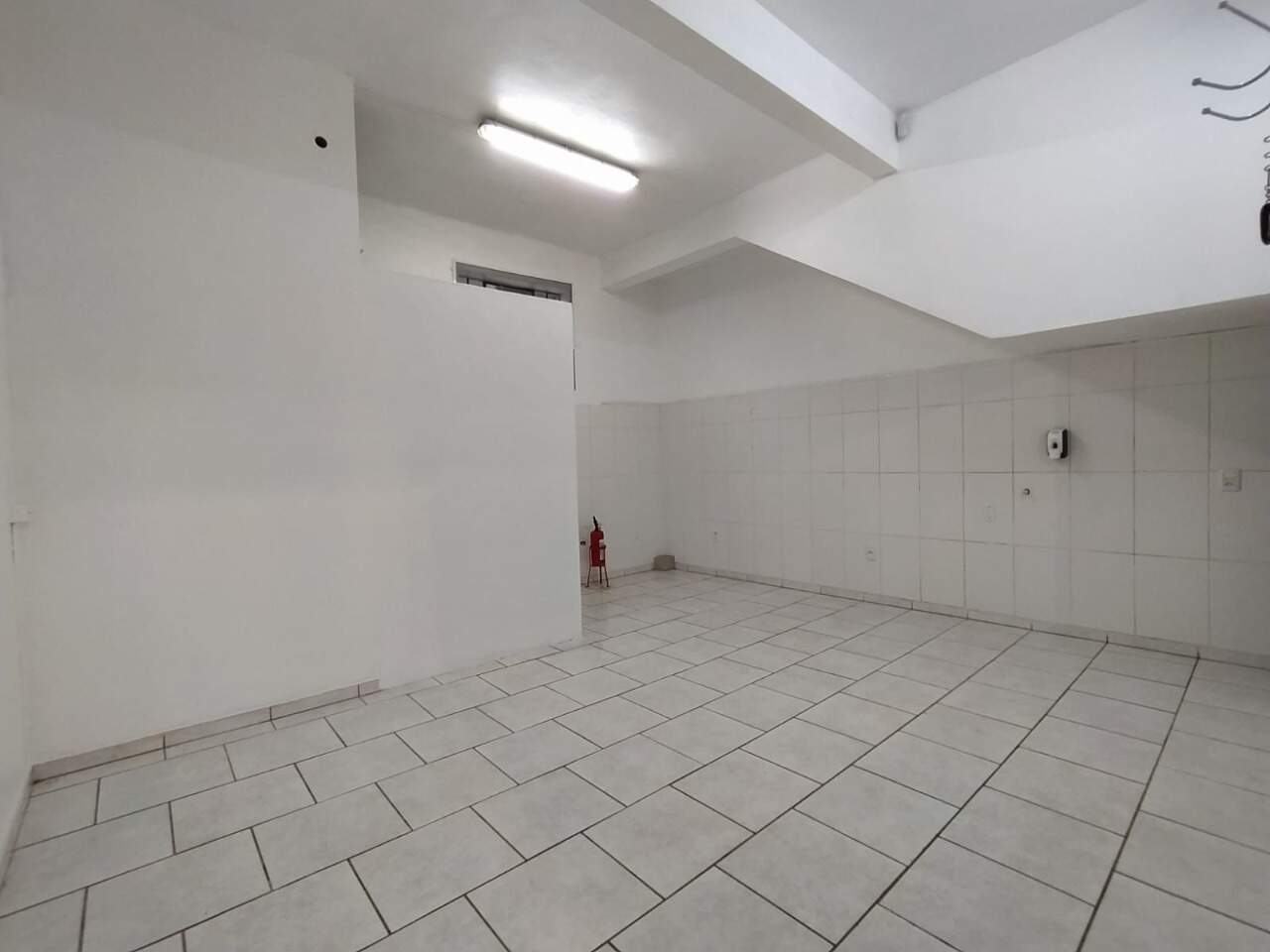 Loja-Salão para alugar, 50m² - Foto 5