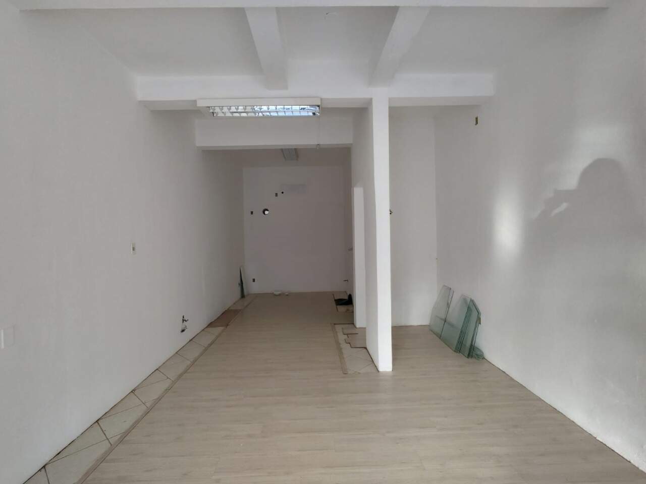 Loja-Salão para alugar, 53m² - Foto 5