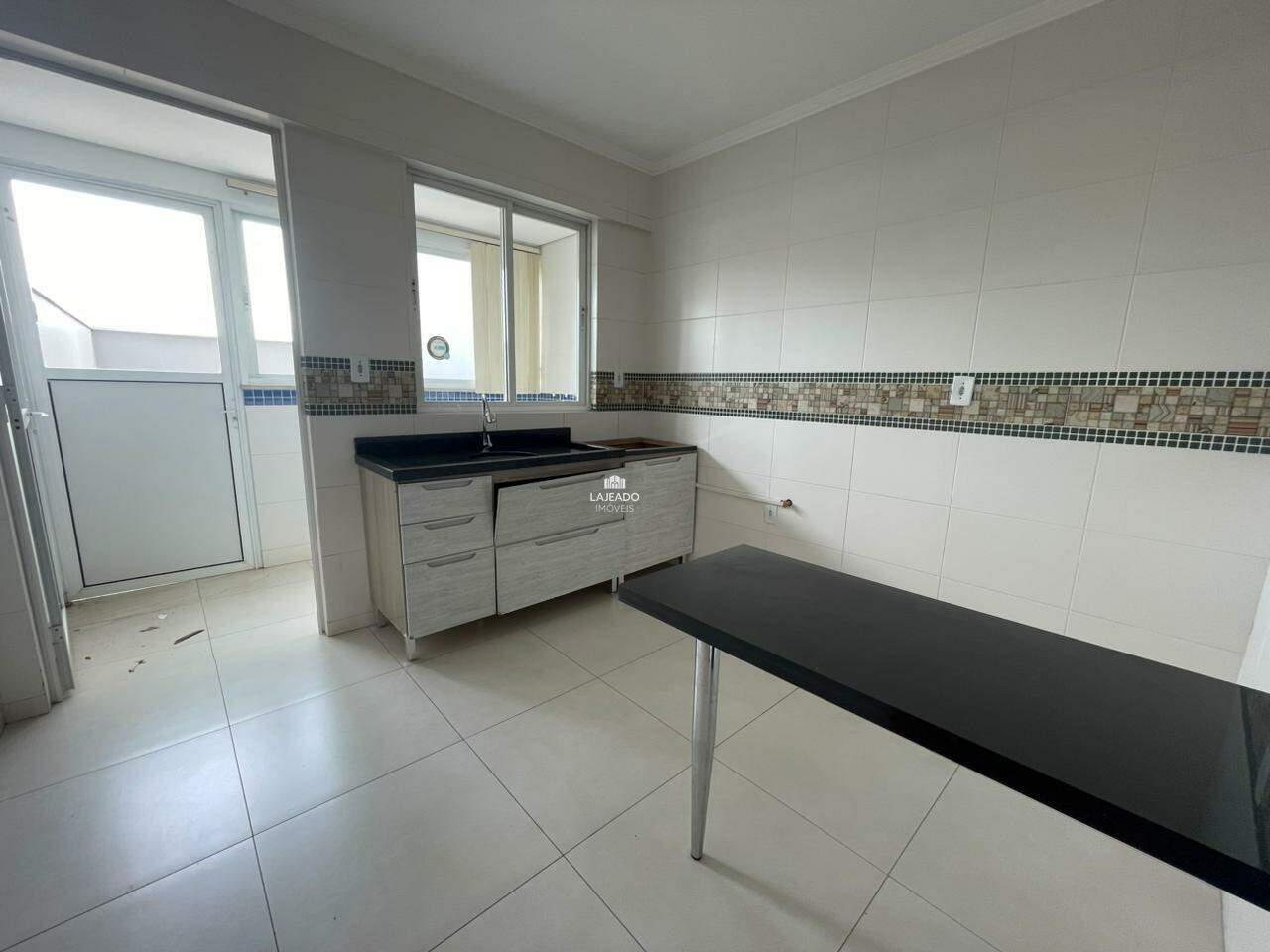 Apartamento para aluguel no São Cristóvão: 