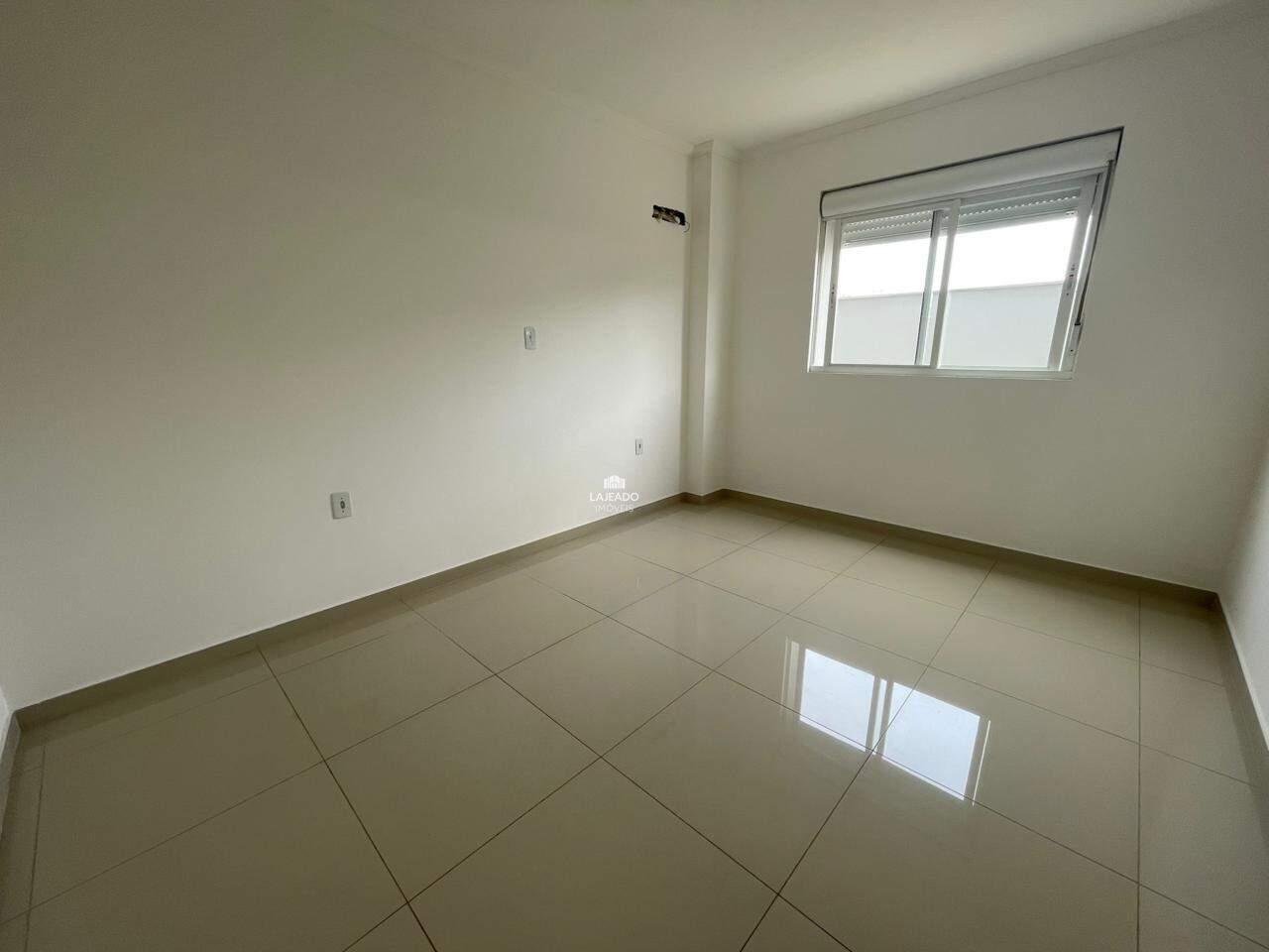 Apartamento para aluguel no São Cristóvão: 