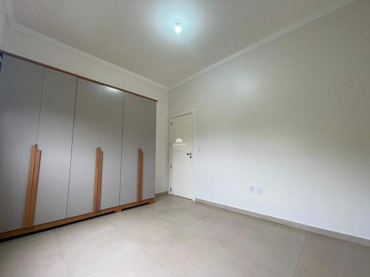 Apartamento para aluguel no Florestal: