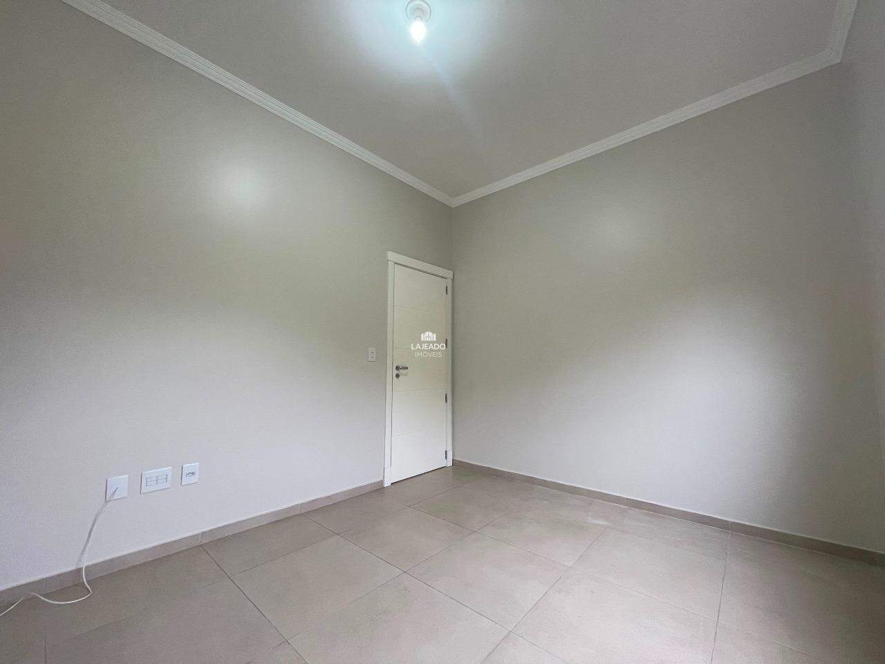 Apartamento para aluguel no Florestal:
