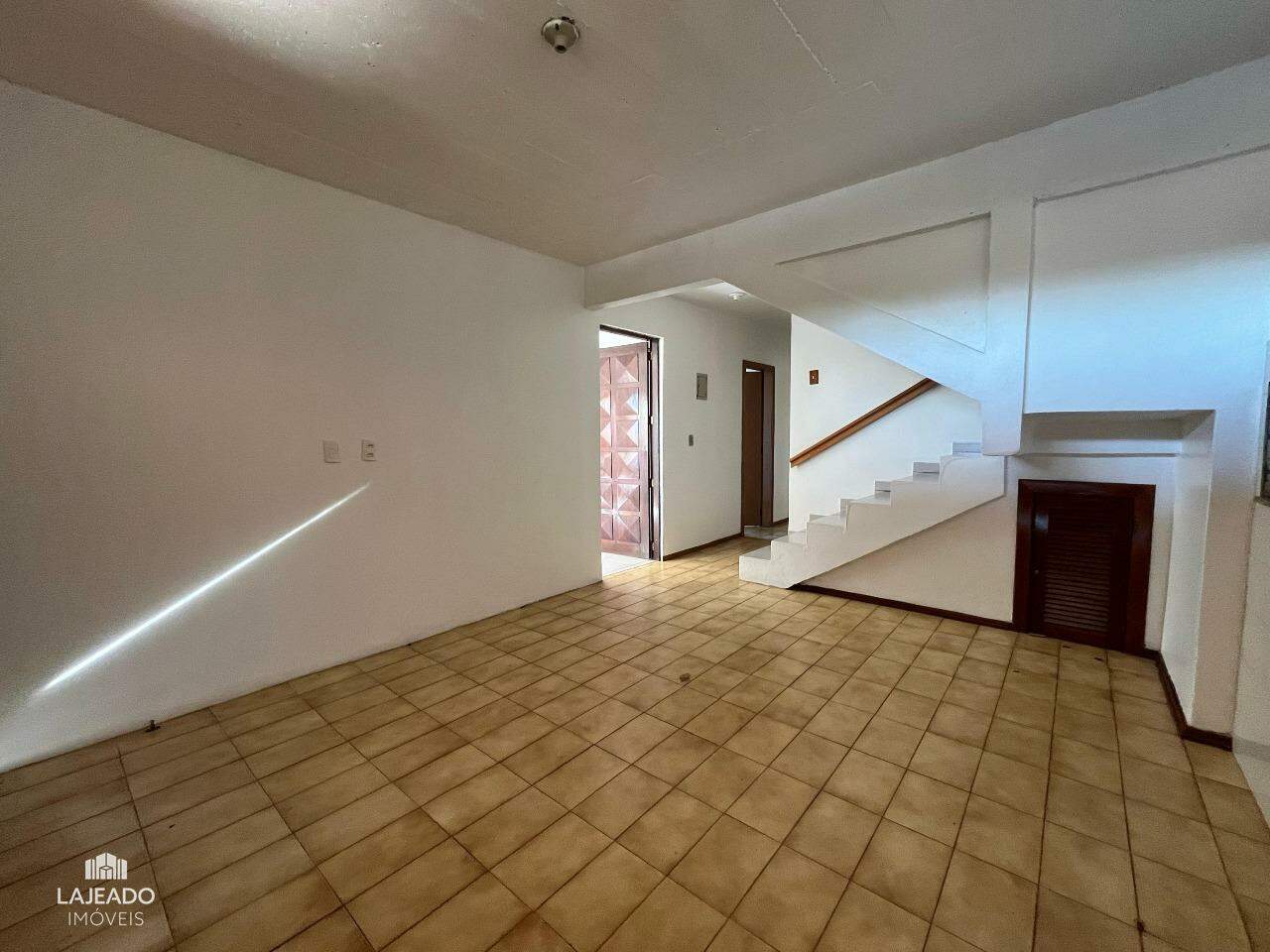 Casa, 3 quartos, 180 m² - Foto 3