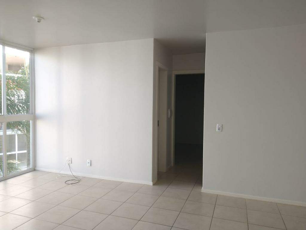 Apartamento à venda com 2 quartos, 56m² - Foto 9